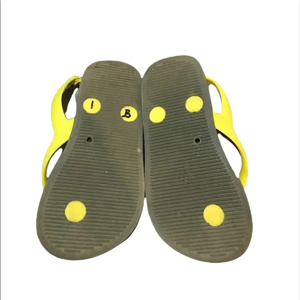 Old Navy Dino Sandals, Gray, Yellow, Kids Size 6